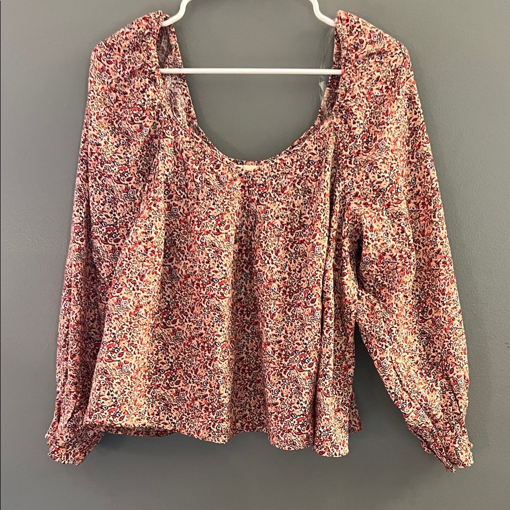 Universal Thread Red and Pink Floral Blouse